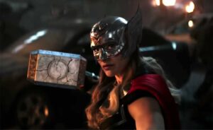 Chris Hemsworth, Natalie Portman in Thor trailer
