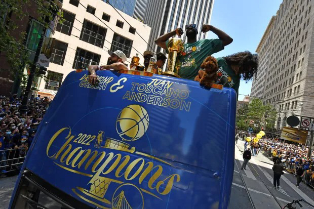 Parade Of Warriors On The Bus With Draymond Green