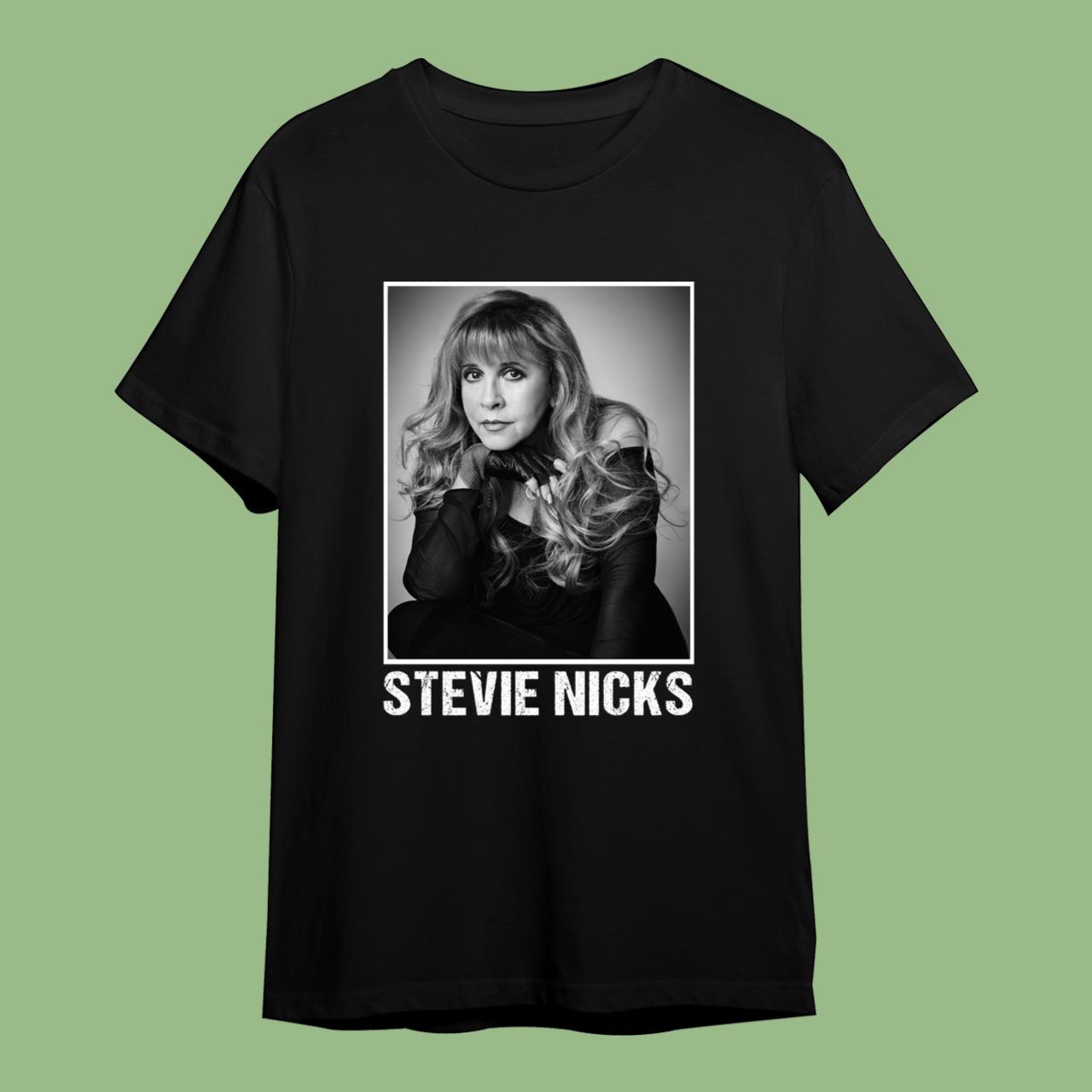 Girl Who Loves Stevie Nicks T-Shirts For Mens Womens Girls