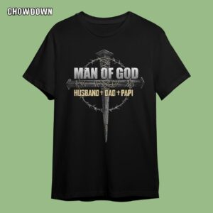Fathers Day Gifts For Husband Mens Man Of God Husband Dad Papi Vintage Fathers Day Gift T-Shirt