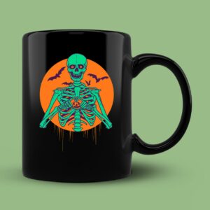 I Love Halloween Essential Mug