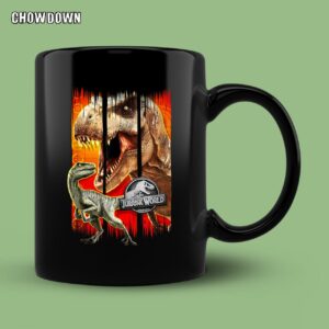 Jurassic Park Jurassic World T-Rex & Raptor Distressed Panels Mug