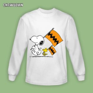 Peanuts Snoopy Charlie Brown Flags Premium Sweatshirt