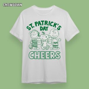 Peanuts Snoopy St. Patrick's Charlie Brown Cheers T-Shirt