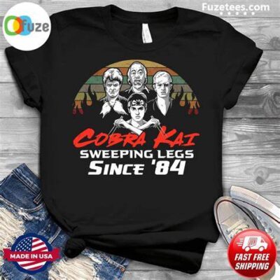 Cobra Kai Vintage Team Cobra Kai T-Shirt Sweeping Legs Since 84